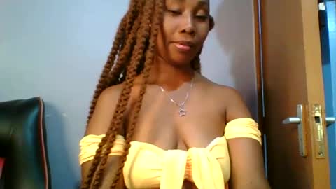 Maggie online show from 02-05-25, 11:34