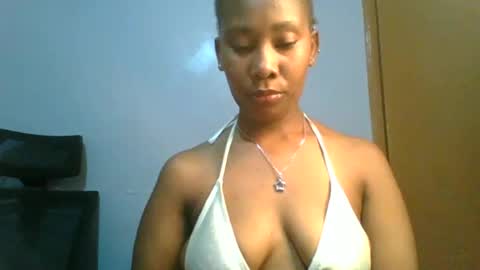 Maggie online show from 02-13-25, 03:50