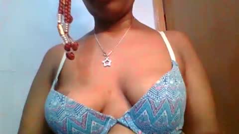 Maggie online show from 02-15-25, 10:00