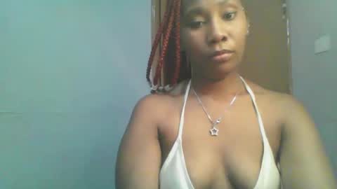 Maggie online show from 02-18-25, 12:39