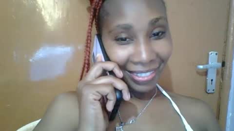 Maggie online show from 02-18-25, 04:05