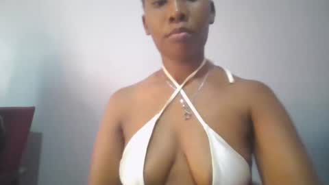 Maggie online show from 03-09-25, 12:42