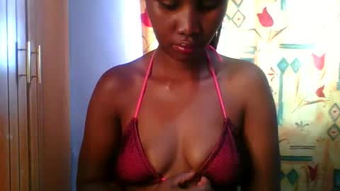 Maggie online show from 11-26-25, 09:21