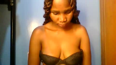 Snapshot of sexie_love chatting on 10-05-25, 04:55 Nancy online show from 10-05-25, 04:55