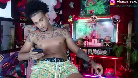 Snapshot of sexo_aharon chatting on 11-21-25, 03:38 Aharon ravelo online show from 11-21-25, 03:38