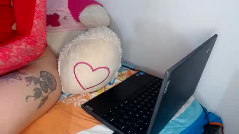 Snapshot of sexseason777 chatting on 11-18-25, 10:03 STIIV G online show from 11-18-25, 10:03