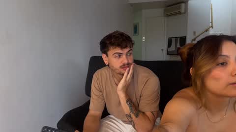 Snapshot of sexualmindset chatting on 01-18-26, 04:44 Andrea online show from 01-18-26, 04:44