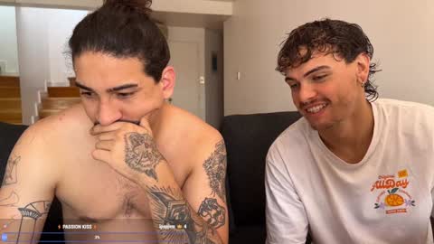 Snapshot of sexualmindset chatting on 02-28-26, 02:40 Andrea online show from 02-28-26, 02:40