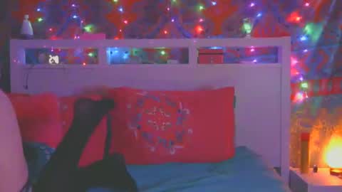 Snapshot of sexxjunkiee chatting on 01-05-25, 07:49 SEXX JUNKIEE online show from 01-05-25, 07:49