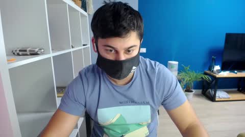 Snapshot of sexxxdickbig chatting on 01-20-25, 02:57 Tommy online show from 01-20-25, 02:57