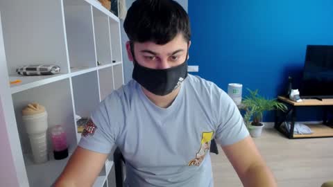 Snapshot of sexxxdickbig chatting on 01-21-25, 08:30 Tommy online show from 01-21-25, 08:30