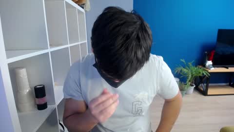 Snapshot of sexxxdickbig chatting on 01-26-25, 09:19 Tommy online show from 01-26-25, 09:19