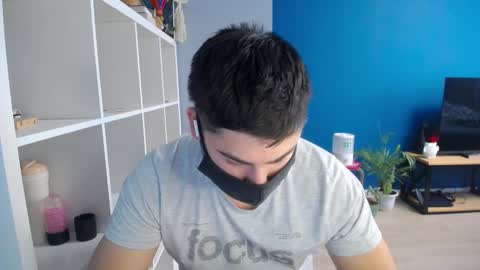 Snapshot of sexxxdickbig chatting on 02-21-25, 01:55 Tommy online show from 02-21-25, 01:55