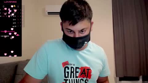 Snapshot of sexxxdickbig chatting on 09-27-25, 06:35 Tommy online show from 09-27-25, 06:35