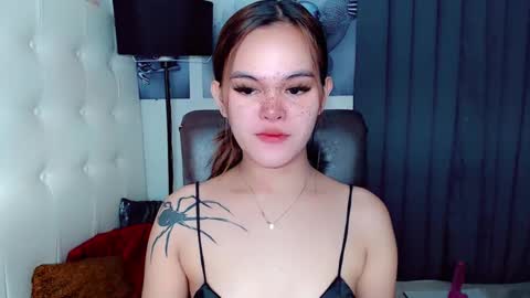 sexxxy_caroline online show from 12-14-24, 10:02