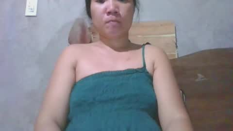 Snapshot of sexxxymomsh chatting on 02-15-26, 08:57 sexxxymomsh online show from 02-15-26, 08:57