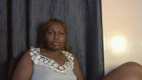 sexxy_amira online show from 10-19-25, 09:54