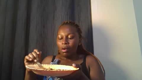 sexxy_amira online show from 10-20-25, 12:49