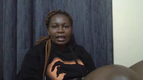 sexxy_amira online show from 10-25-25, 09:28