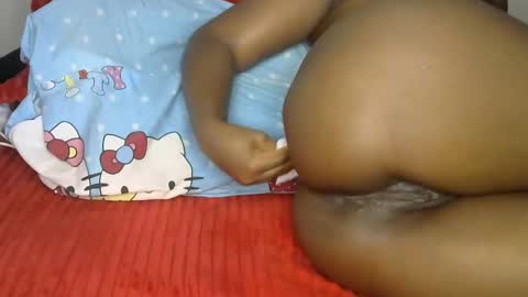 kisses online show from 01-28-25, 03:36