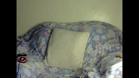 Snapshot of sexxy_boobiess chatting on 11-24-25, 08:36 Natural boobs online show from 11-24-25, 08:36