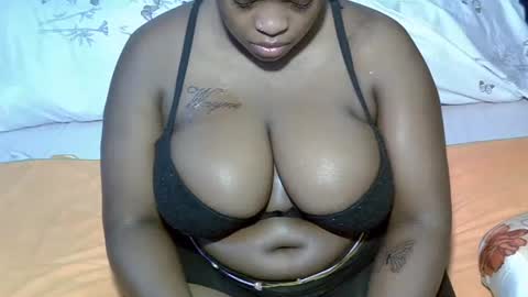 sexxy_brii online show from 11-02-25, 10:12