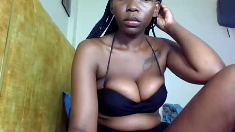 Snapshot of sexxy_goddes chatting on 02-27-26, 08:58 skylar online show from 02-27-26, 08:58