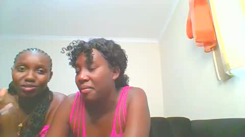 Sweet doll  online show from 09-28-25, 07:14