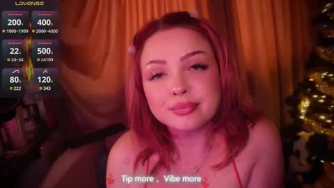 Snapshot of sexxy_vixen chatting on 01-25-25, 09:15 Lexy online show from 01-25-25, 09:15