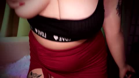 Snapshot of sexxy_vixen chatting on 10-17-25, 03:14 Lexy online show from 10-17-25, 03:14