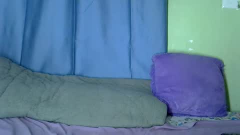 African Queen online show from 10-12-25, 08:19