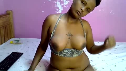 Snapshot of sexxychrista chatting on 11-16-25, 10:37 call me kyeem online show from 11-16-25, 10:37