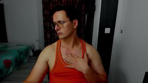 Sexxymuscles4U online show from 09-13-25, 09:53