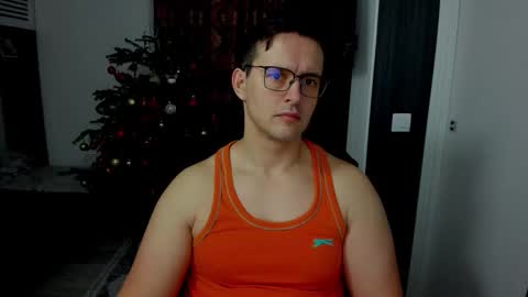 Sexxymuscles4U online show from 01-06-26, 08:29