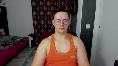 Sexxymuscles4U online show from 02-24-26, 12:58