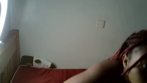 Snapshot of sexxyneil_ chatting on 09-30-25, 09:53 sexxyneil_ online show from 09-30-25, 09:53