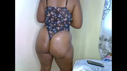 Sexxyqueens online show from 10-24-25, 02:46