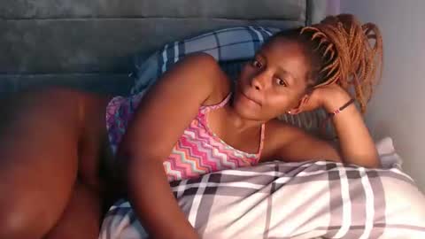 sexxywide ebony online show from 09-15-25, 04:56