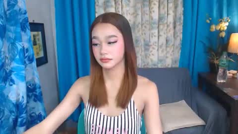 Snapshot of sexxyyesladyboyxxxx chatting on 10-29-25, 05:31 sexxyyesladyboyxxxx online show from 10-29-25, 05:31