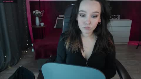 Alexia online show from 10-24-25, 10:00