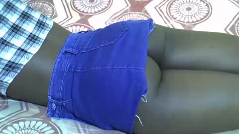 Kelly Q online show from 02-18-25, 06:59