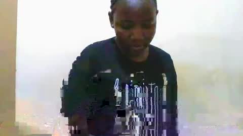 Snapshot of sexy_ariana90 chatting on 11-17-25, 10:10 Reshia online show from 11-17-25, 10:10