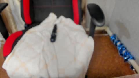 Jessica  Face only in pvt or in snapchat Dont ask more.... online show from 01-13-25, 02:11