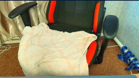 Jessica  Face only in pvt or in snapchat Dont ask more.... online show from 02-20-25, 12:36