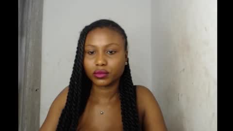Snapshot of sexy_badgirl2 chatting on 09-30-25, 06:40 Sexy blackgirl2 online show from 09-30-25, 06:40