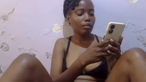 Snapshot of sexy_claude96 chatting on 01-23-25, 12:19 sexy_claude96 online show from 01-23-25, 12:19