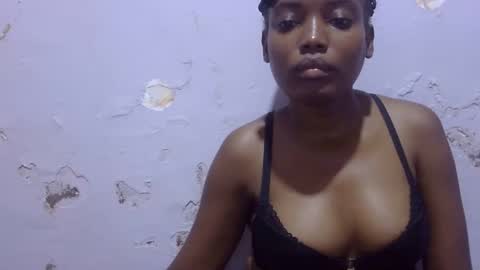 Snapshot of sexy_claude96 chatting on 01-24-25, 11:56 sexy_claude96 online show from 01-24-25, 11:56