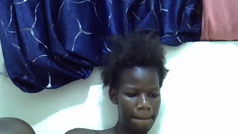 sexy_ebony584382 online show from 12-13-25, 11:32