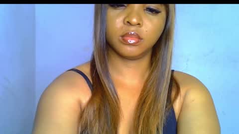 Snapshot of sexy_ebonygirl_ chatting on 10-05-25, 09:02 Clara online show from 10-05-25, 09:02
