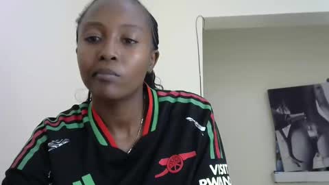 sexy_flavia8 online show from 11-12-25, 07:57